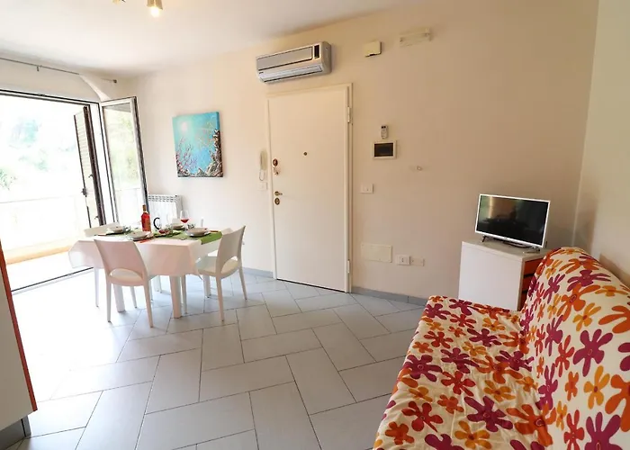 Дом отдыха Holidays Home Claudia 6 People