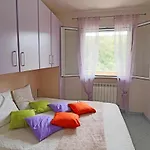 Holidays Claudia 6 People Vakantiehuis *