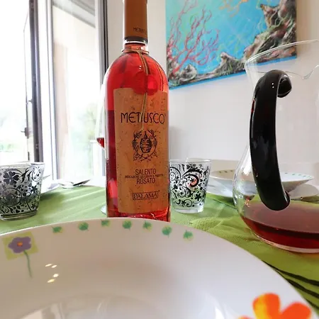 Claudia A 6 Posti Отранто