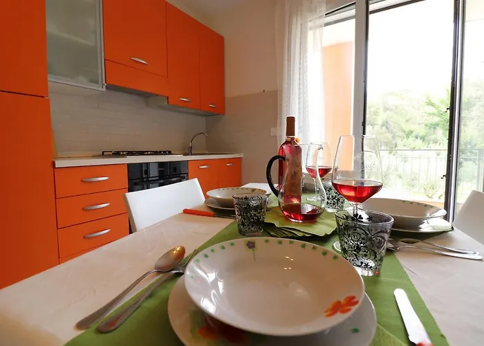 Holidays Home Claudia 6 People 펜션 오트란토